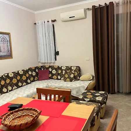 Golem, Mali I Robit Apartment Golem (Tirana)